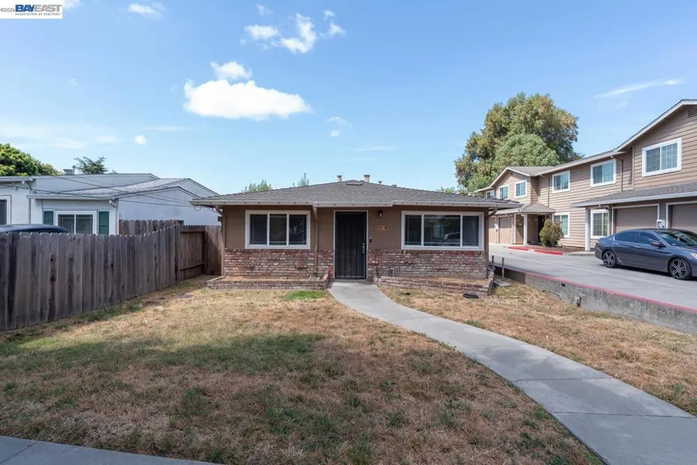 21743 Princeton St. #8 Hayward, CA 94541