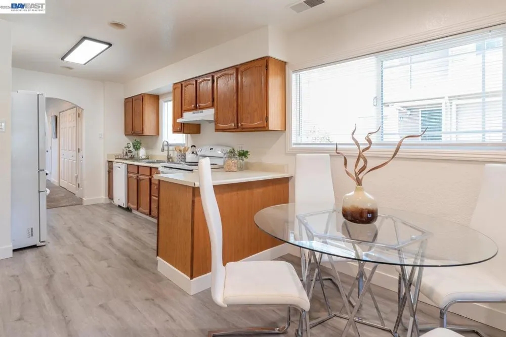 21743 Princeton St. #8 Hayward, CA 94541