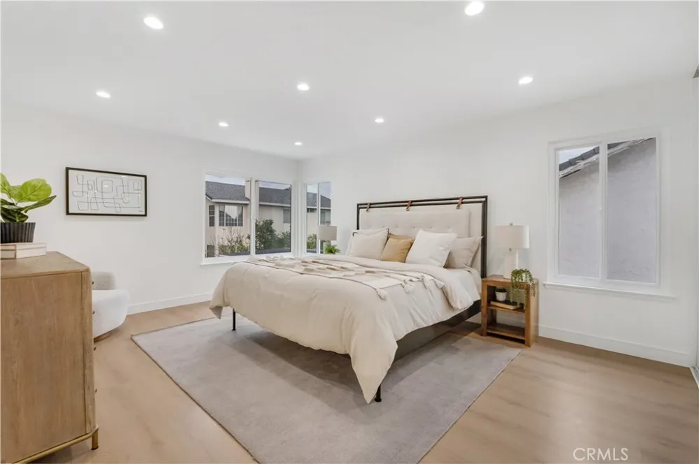 20657 Septo Chatsworth, CA 91311