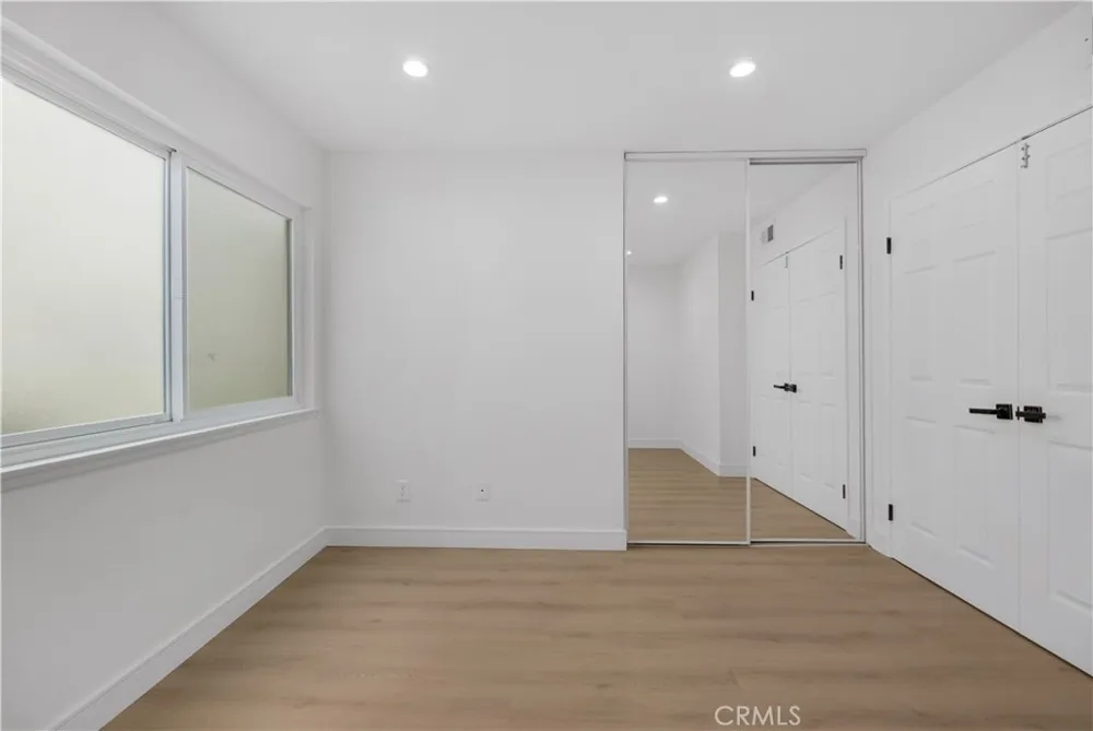 20657 Septo Chatsworth, CA 91311