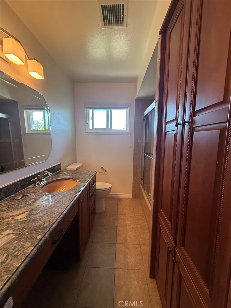5081 Loyola Avenue Westminster, CA 92683