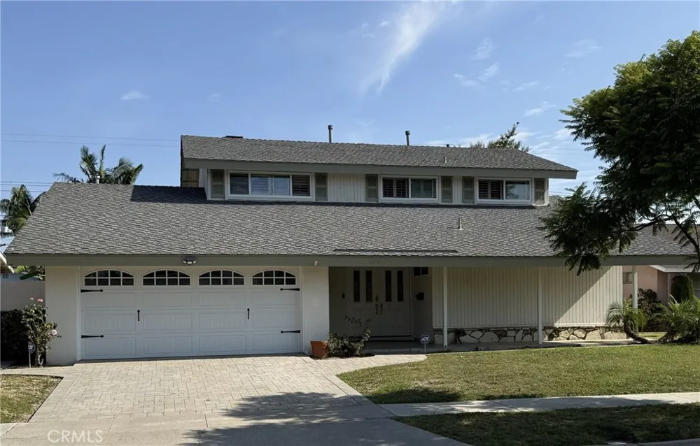 5081 Loyola Avenue Westminster, CA 92683