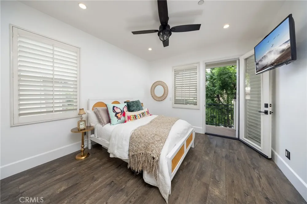 18741 Sinclair Lane Huntington Beach, CA 92648
