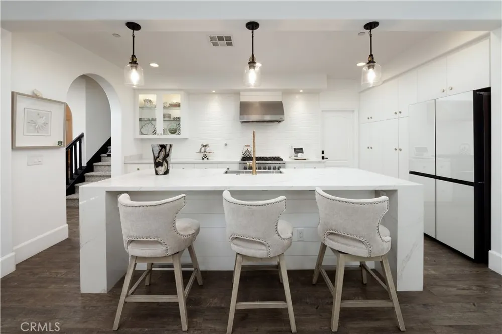 18741 Sinclair Lane Huntington Beach, CA 92648