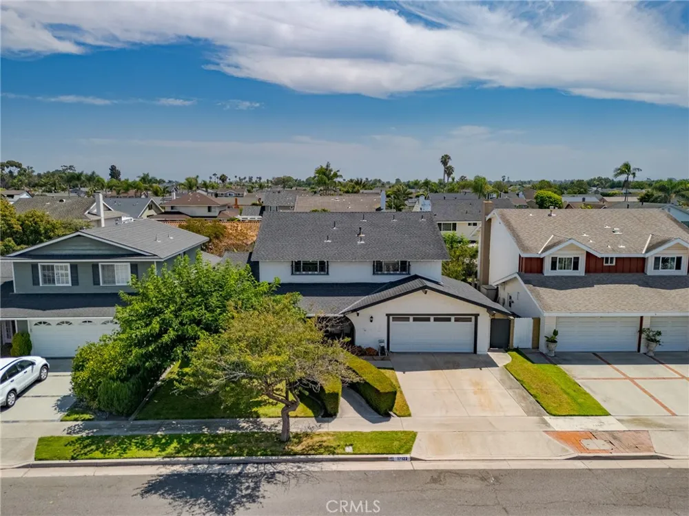 17122 Pleasant Circle Huntington Beach, CA 92649