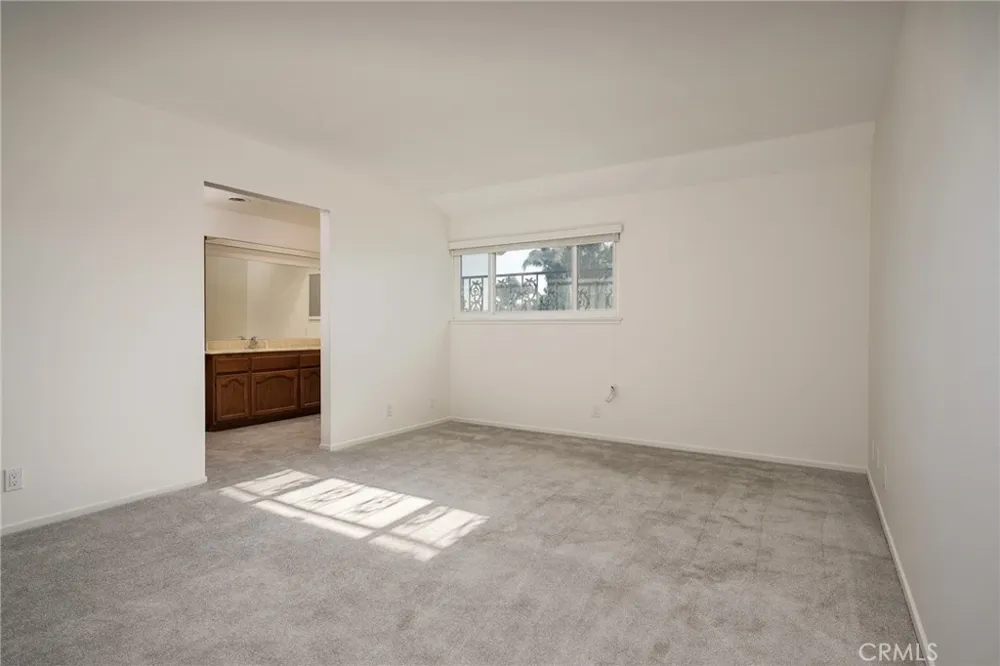 17122 Pleasant Circle Huntington Beach, CA 92649