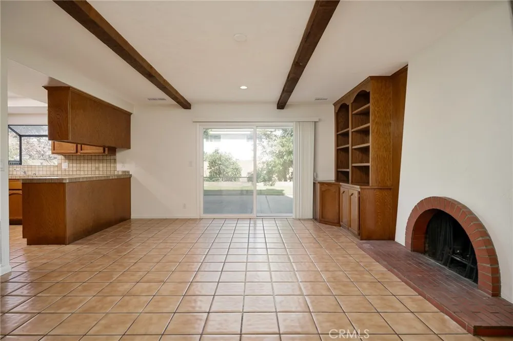 17122 Pleasant Circle Huntington Beach, CA 92649
