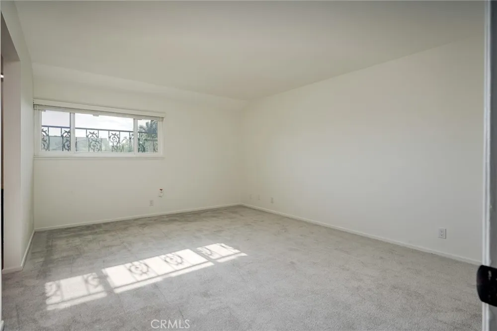 17122 Pleasant Circle Huntington Beach, CA 92649
