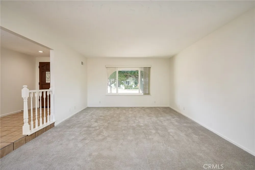 17122 Pleasant Circle Huntington Beach, CA 92649