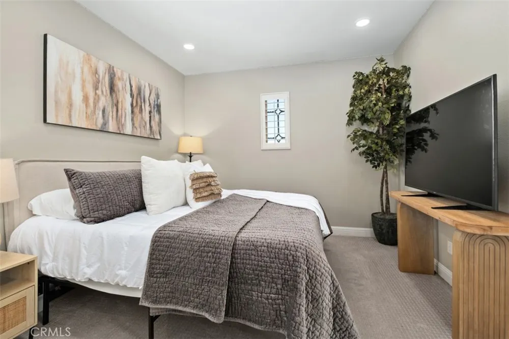 19 Calle Verdadero San Clemente, CA 92673