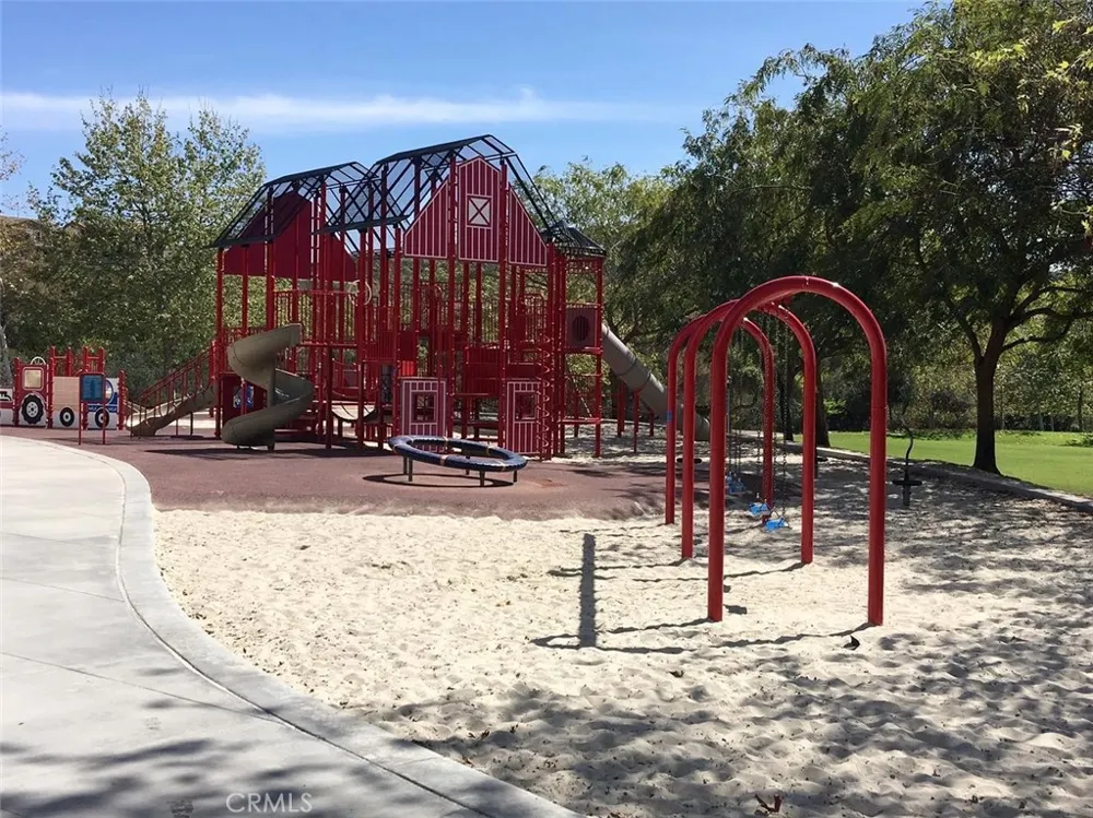 19 Calle Verdadero San Clemente, CA 92673