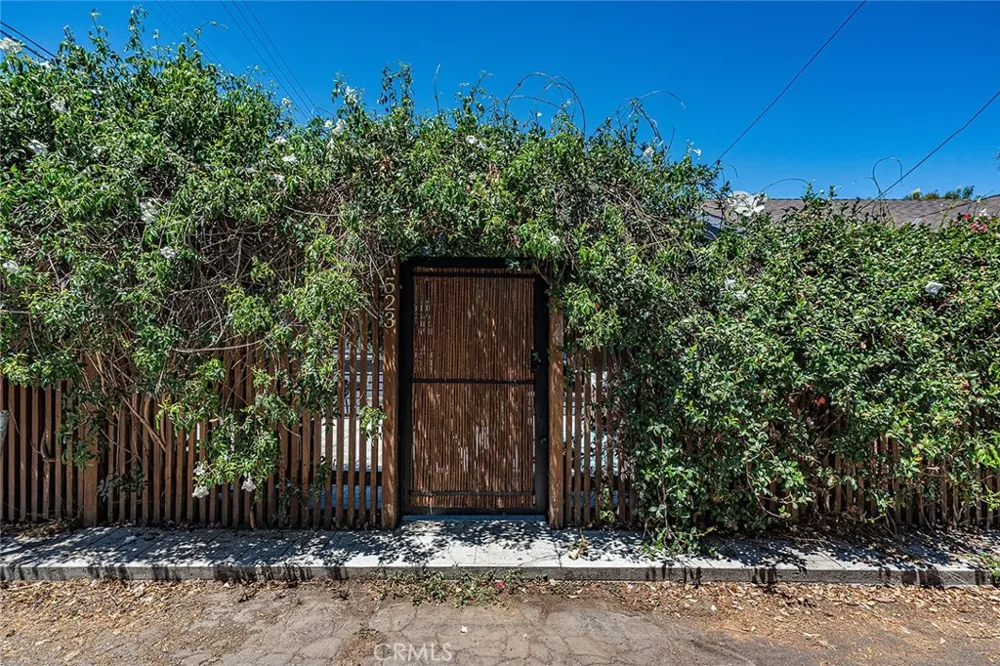 523 Olive Long Beach, CA 90802