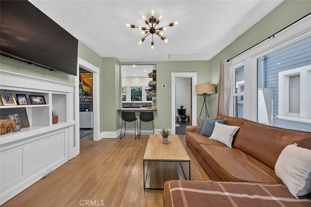 523 Olive Long Beach, CA 90802