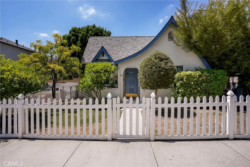 615 6th Street Burbank, CA 91501