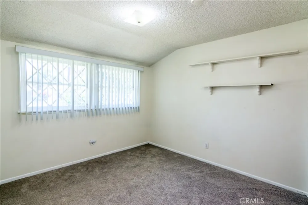 11543 Swinton Avenue Granada Hills, CA 91344