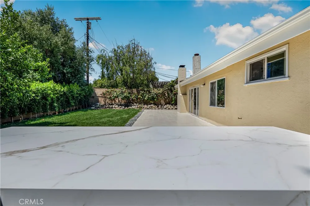 16900 Labrador Street Northridge, CA 91343