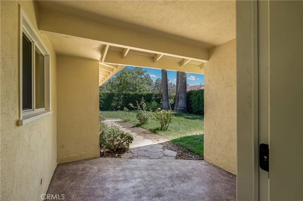 16900 Labrador Street Northridge, CA 91343