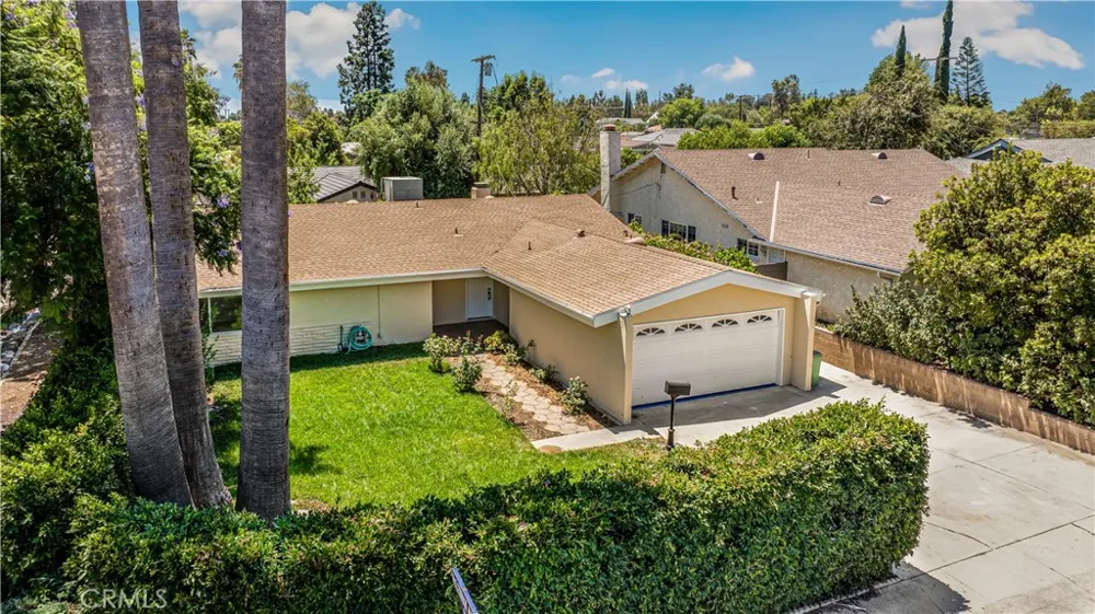 16900 Labrador Street Northridge, CA 91343