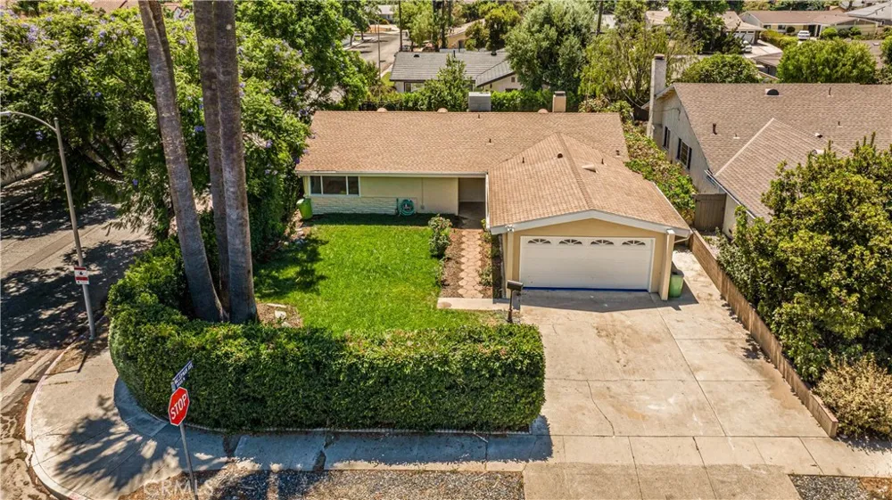 16900 Labrador Street Northridge, CA 91343
