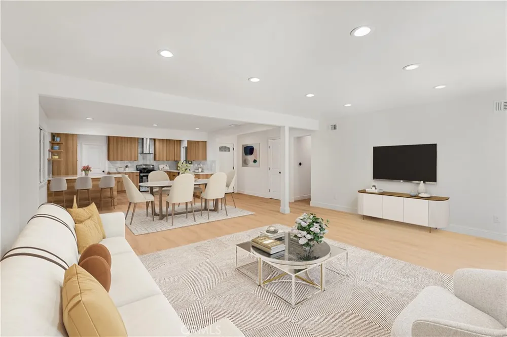 16900 Labrador Street Northridge, CA 91343