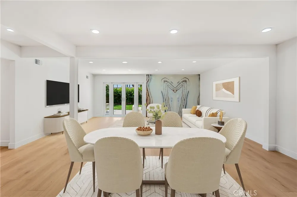 16900 Labrador Street Northridge, CA 91343