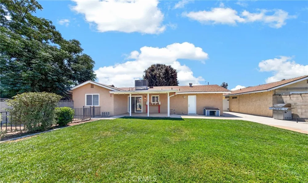 2836 Rafferty Road Hemet, CA 92545