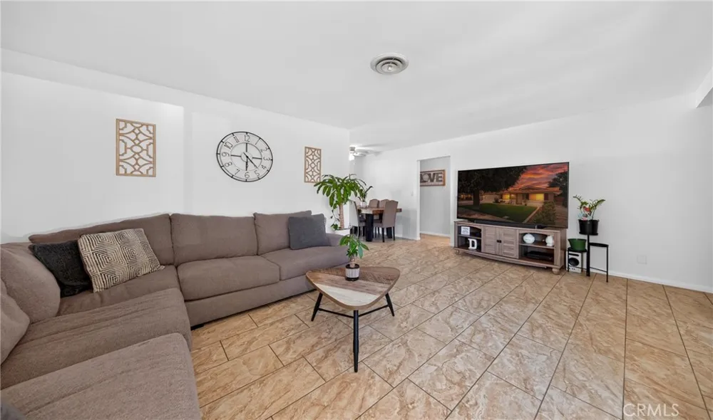 2836 Rafferty Road Hemet, CA 92545