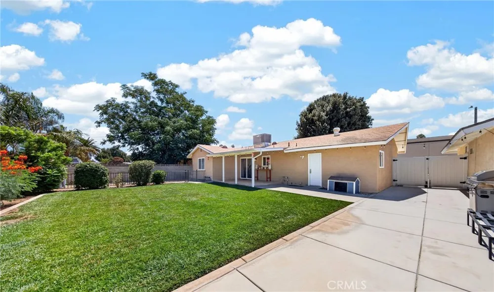 2836 Rafferty Road Hemet, CA 92545