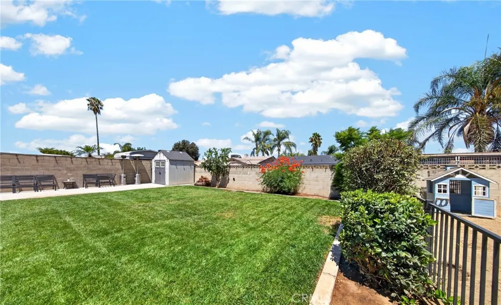 2836 Rafferty Road Hemet, CA 92545