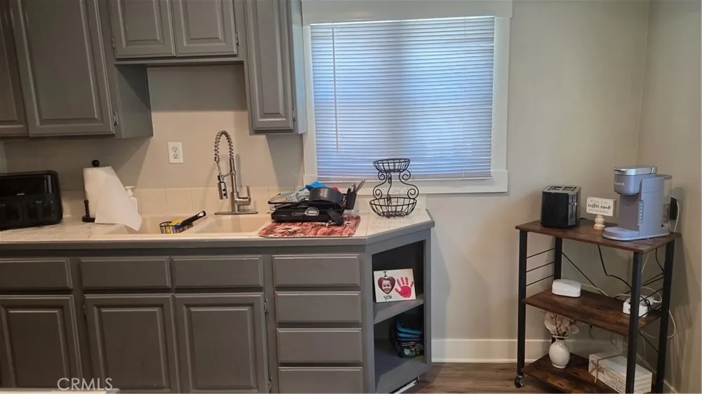 33233 Wride Lake Elsinore, CA 92530