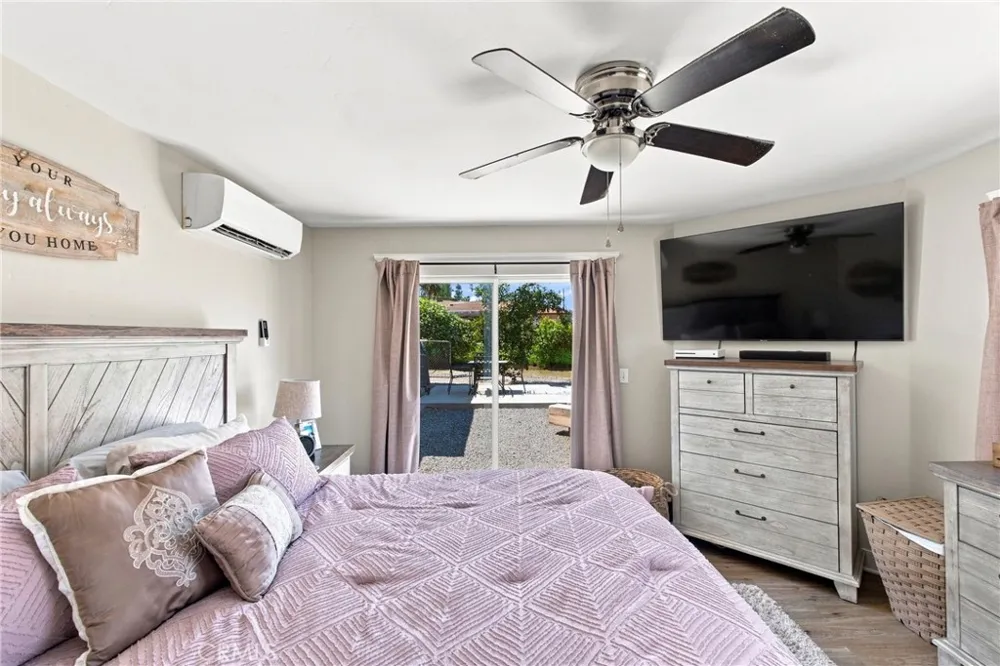 33233 Wride Lake Elsinore, CA 92530
