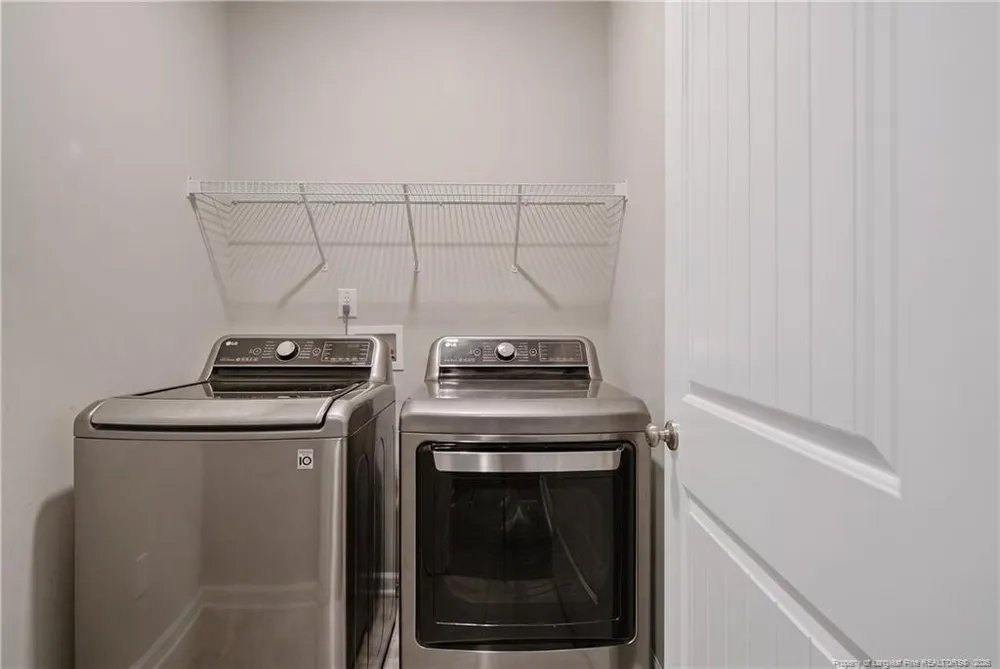 3345 Red Fox Road Spring Lake, NC 28390