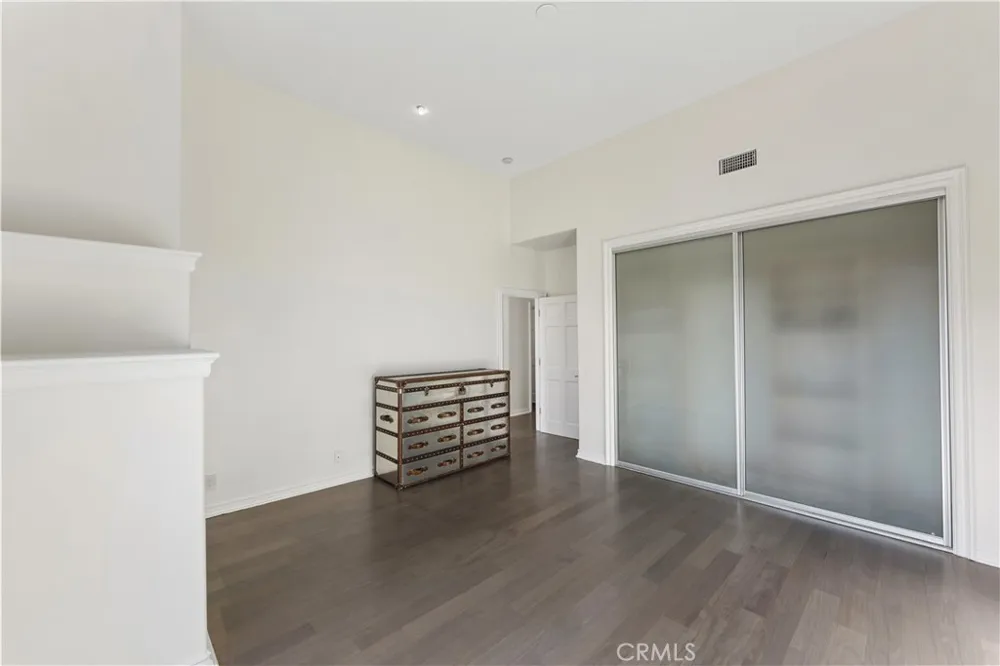 5206 Pacific Avenue Marina del Rey, CA 90292