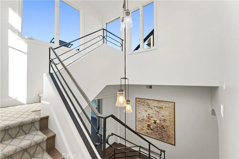 5206 Pacific Avenue Marina del Rey, CA 90292