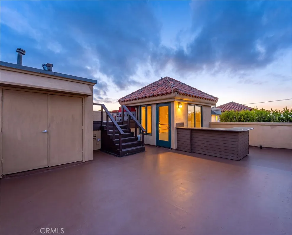 5206 Pacific Avenue Marina del Rey, CA 90292