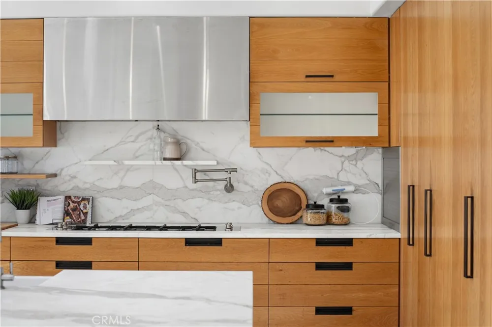 5206 Pacific Avenue Marina del Rey, CA 90292