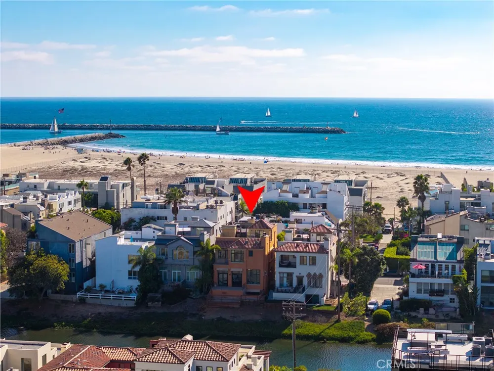 5206 Pacific Avenue Marina del Rey, CA 90292