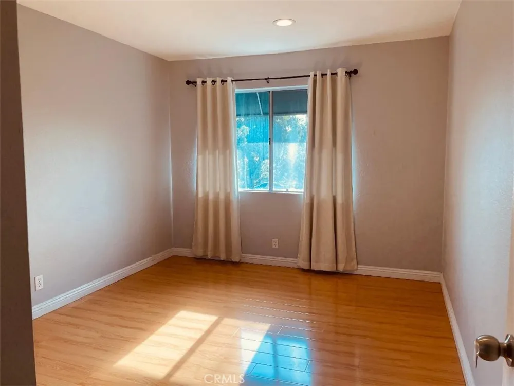 4304 walnut Street #3 Baldwin Park, CA 91706