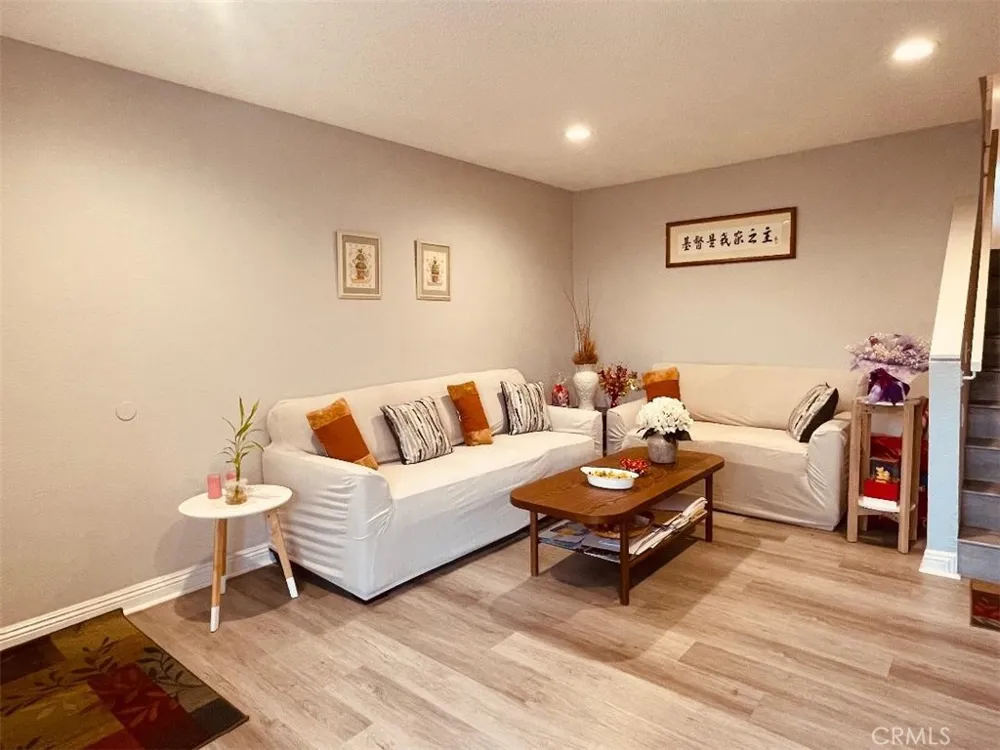4304 walnut Street #3 Baldwin Park, CA 91706