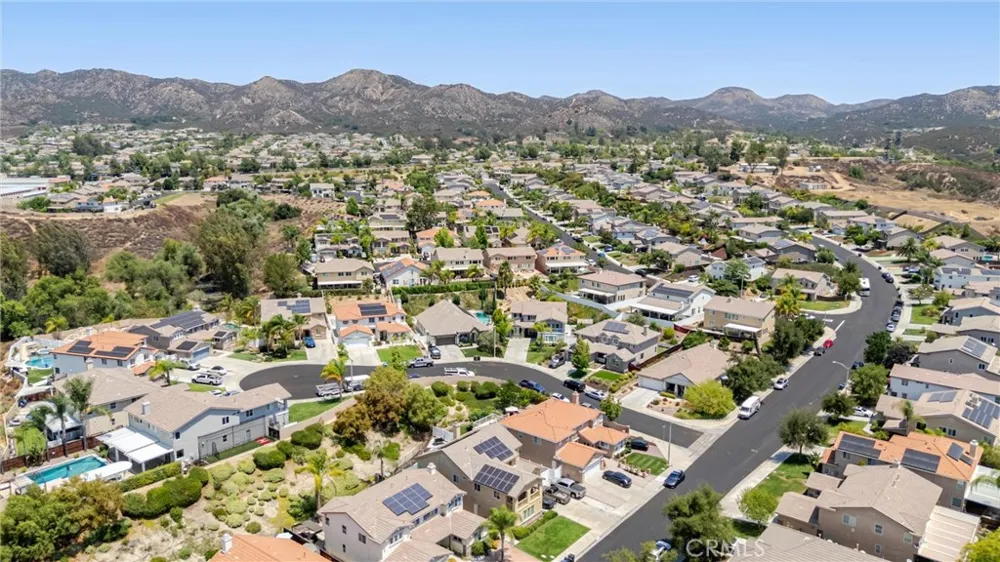 25120 Gelding Court Wildomar, CA 92595
