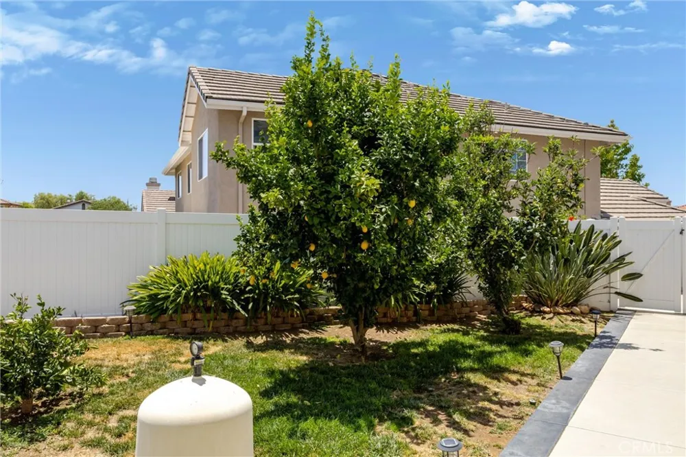 25120 Gelding Court Wildomar, CA 92595