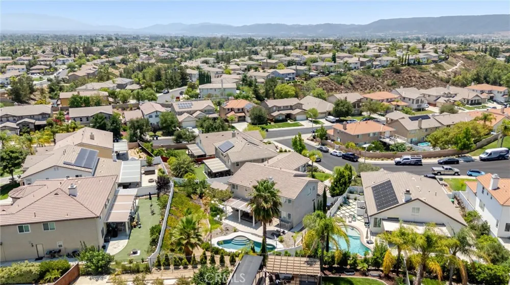 25120 Gelding Court Wildomar, CA 92595