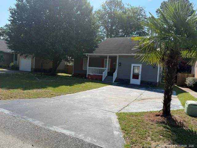 3445 Lubbock Drive Hope Mills, NC 28348