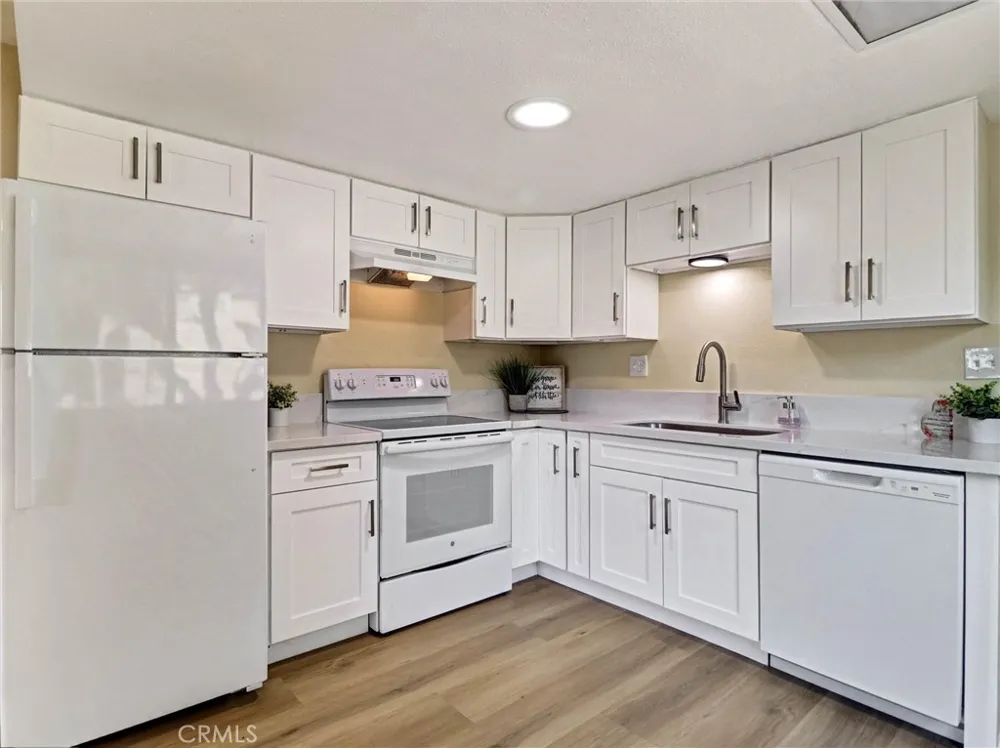 64281 Spyglass Desert Hot Springs, CA 92240