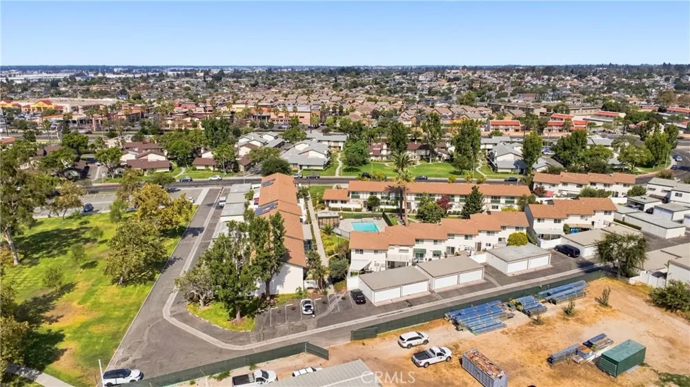 8095 KERR Green Buena Park, CA 90621