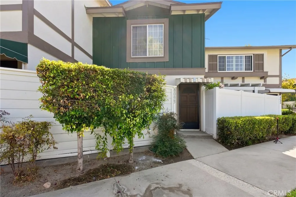 8095 KERR Green Buena Park, CA 90621