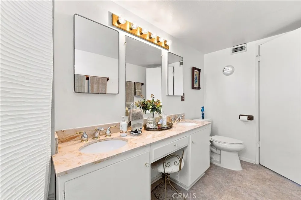 8095 KERR Green Buena Park, CA 90621