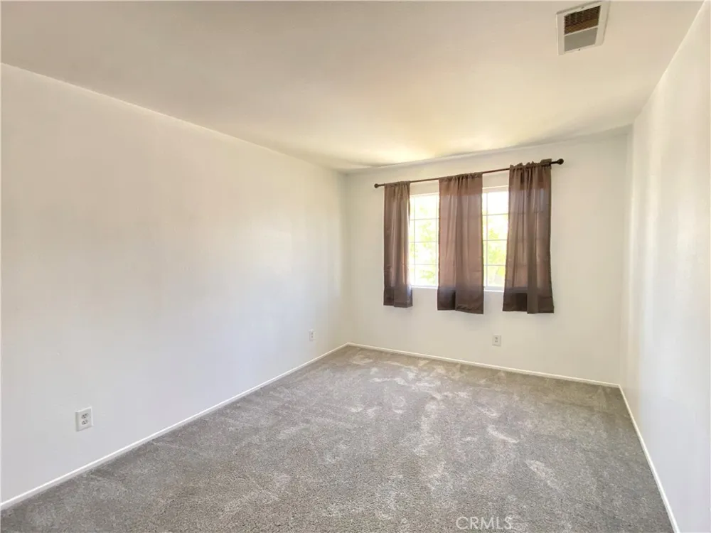1110 Birch Lane San Jacinto, CA 92582