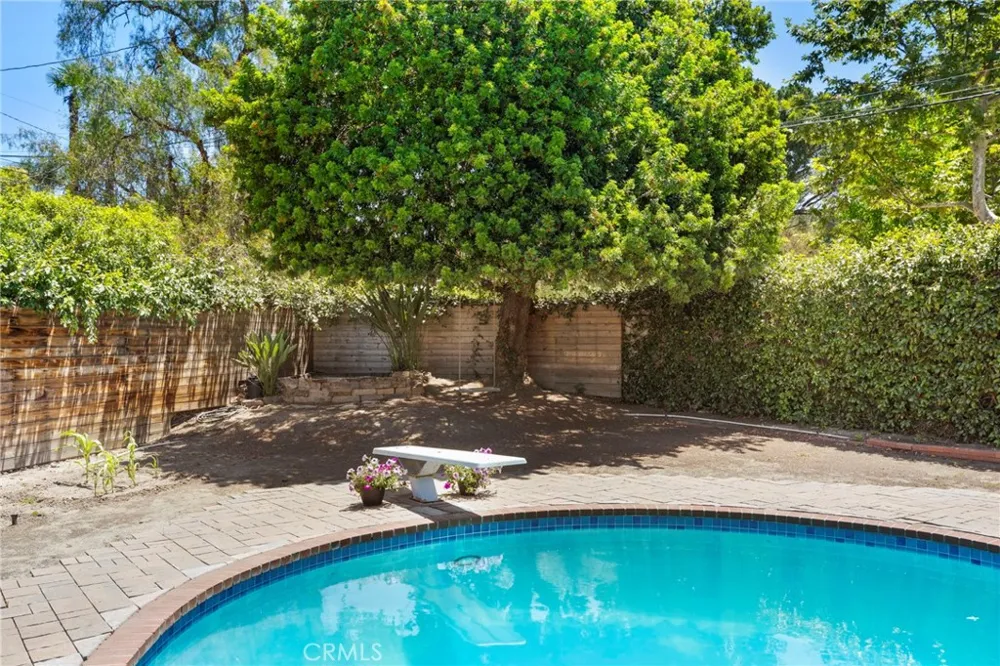 19242 Barrett Lane North Tustin, CA 92705