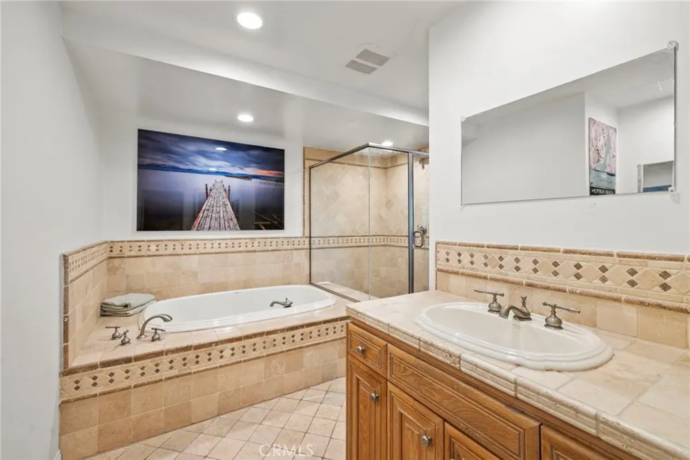 19242 Barrett Lane North Tustin, CA 92705